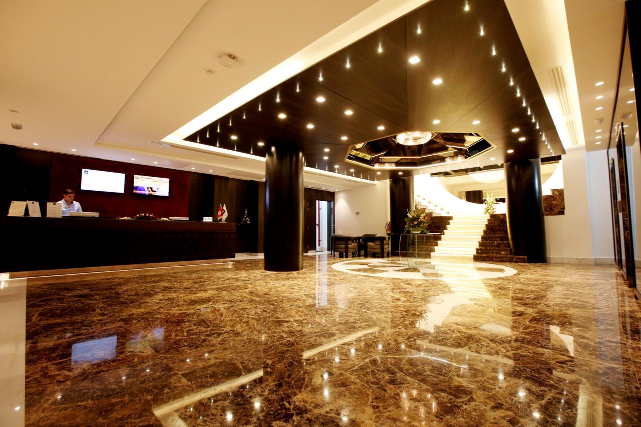 Radisson Hotel Sfax Ngoại thất bức ảnh Lobby