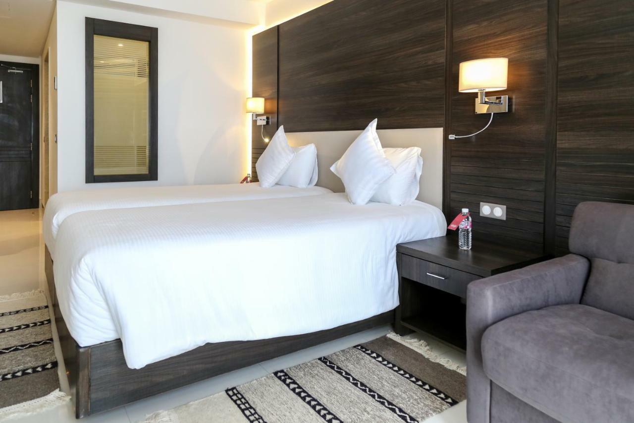 Radisson Hotel Sfax Ngoại thất bức ảnh A room at the hotel
